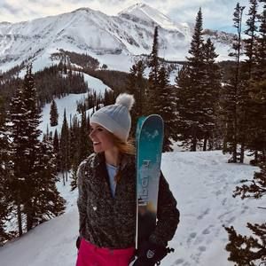 Meet your Posher, Danielle